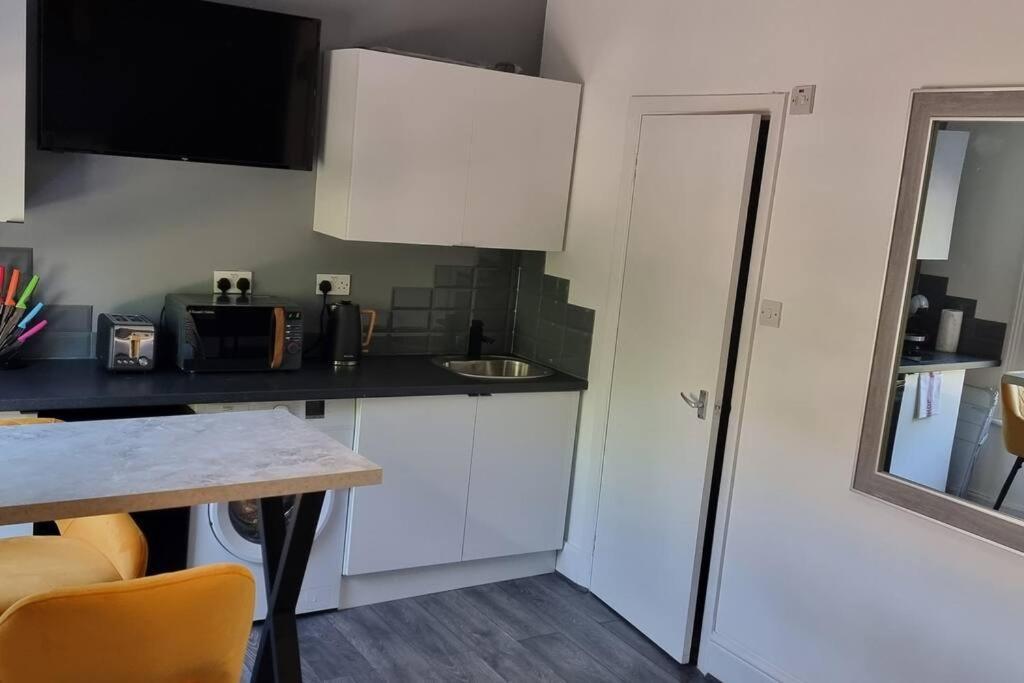 Central London Studio 1Bedroom エクステリア 写真