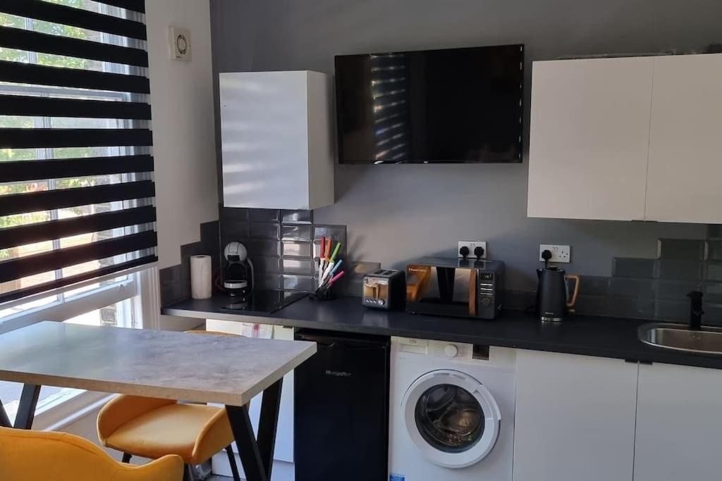 Central London Studio 1Bedroom エクステリア 写真