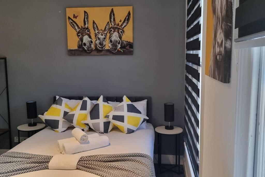 Central London Studio 1Bedroom エクステリア 写真